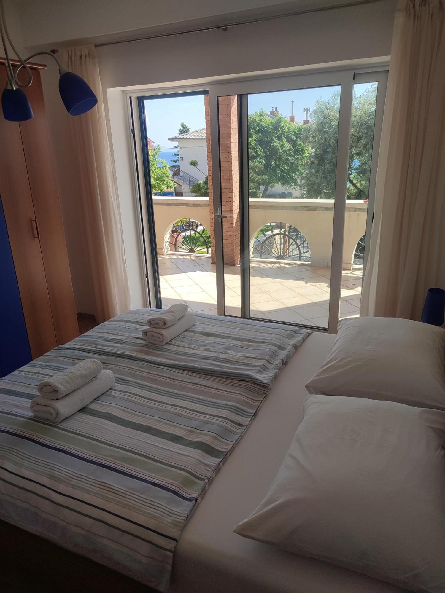 Biuk Apartma