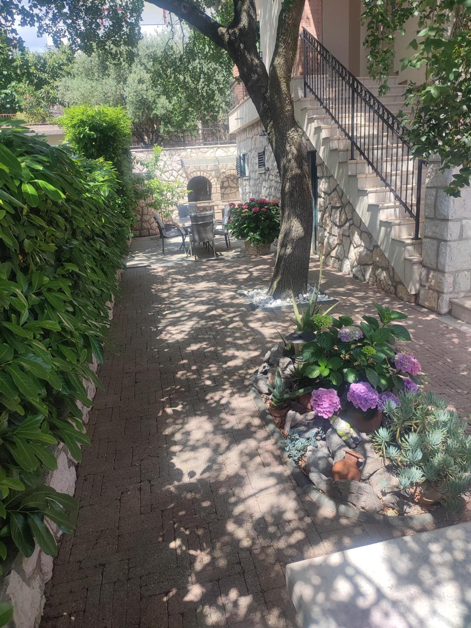 Biuk Apartma Novi Vinodolski
