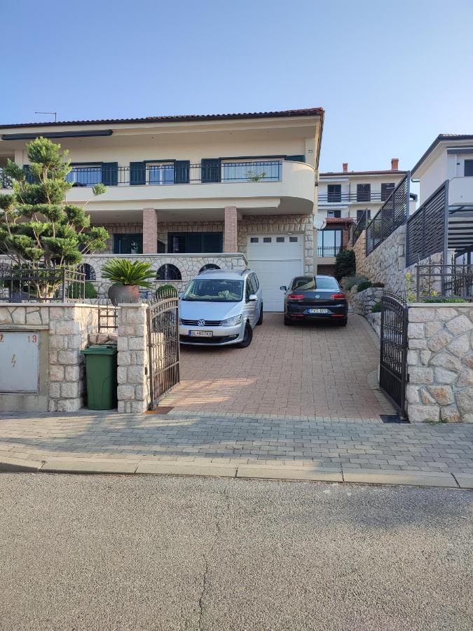 Biuk Apartment Novi Vinodolski